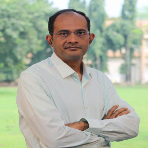 Professor Vivek Rajvanshi
